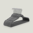 Cargar la imagen en la vista de la galería, Pet Apparel Hangers in Ganchos – Nala's Pet Boutique