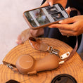 Load image into Gallery viewer, FurRéal Retractable Leash