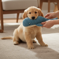 Cargar la imagen en la vista de la galería, Juguete de peluche para perros con chirriador de ballena