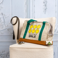 Load image into Gallery viewer, Smiley Carrier in Green – Nala's Pet Boutique
