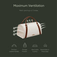Cargar la imagen en la vista de la galería, Fynn Pet Carrier in 1800x1800 Acdb212c – Nala's Pet Boutique
