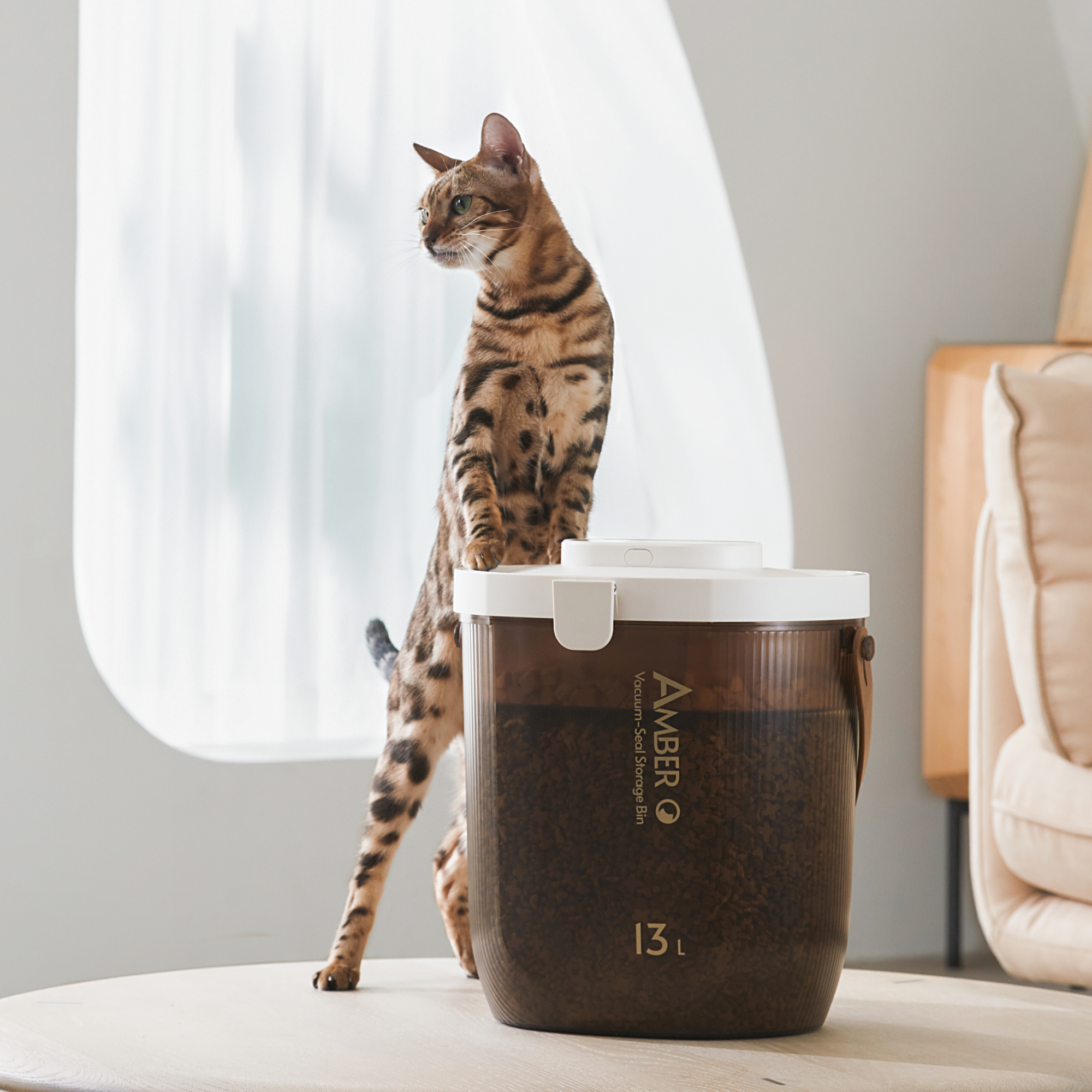 Seal Storage Bin - Nala's Pet Furniture Boutique