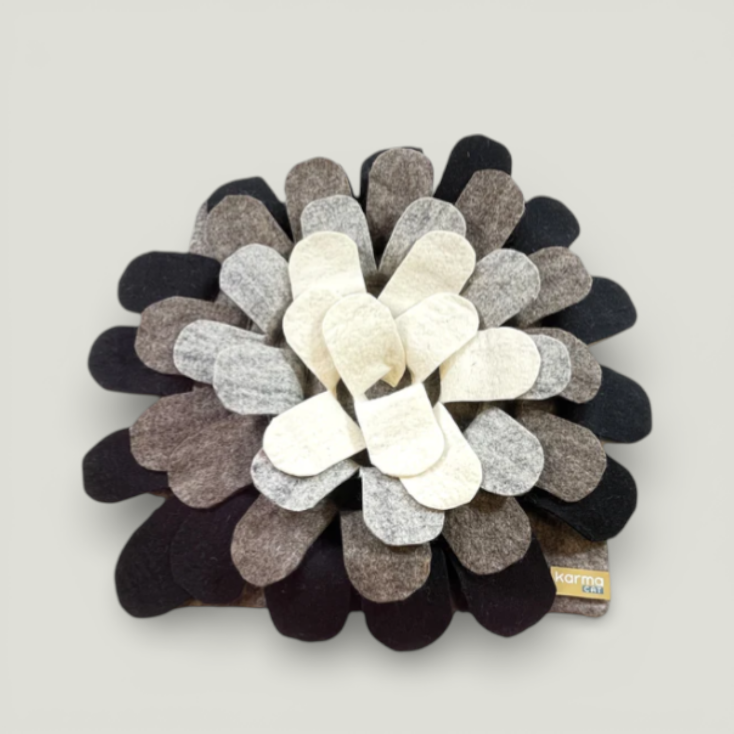 Rose Activity Mat in Black – Nala's Pet Boutique