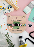Cargar la imagen en la vista de la galería, Georgia O'Kitty Artist Cat Collar
