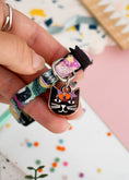 Cargar la imagen en la vista de la galería, Georgia O'Kitty Artist Cat Collar
