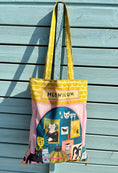 Cargar la imagen en la vista de la galería, Meowseum Cat Tote Bag
