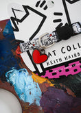 Cargar la imagen en la vista de la galería, Keith Hairball Artist Cat Collar
