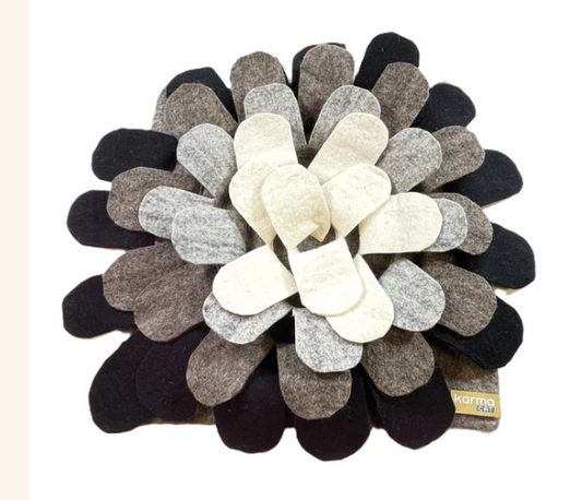 3D ROSE ACTIVITY MAT