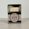 Cargar la imagen en la vista de la galería, Black Fig & Plum Shampoo Bar side view – Nala's Pet Boutique
