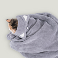 Load image into Gallery viewer, Multifunctional towel made of microfiber, can also be used as a cozy hoodie or a warm blanket for dogs and cats.
