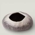 Cargar la imagen en la vista de la galería, Gray & White Ombre Cave side view – Nala's Pet Boutique
