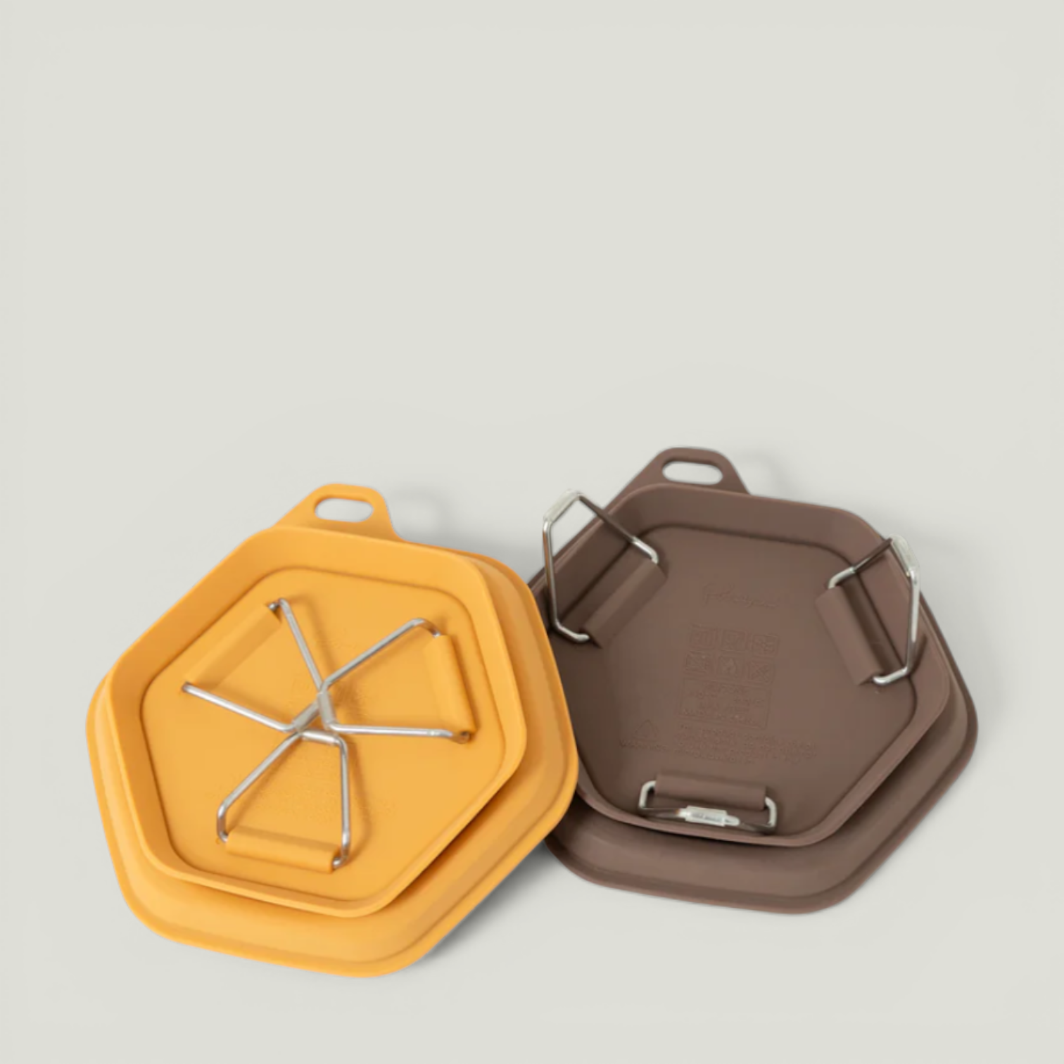 DINON OUTDOOR FEEDING BOWL close-up – Nala's Pet Boutique