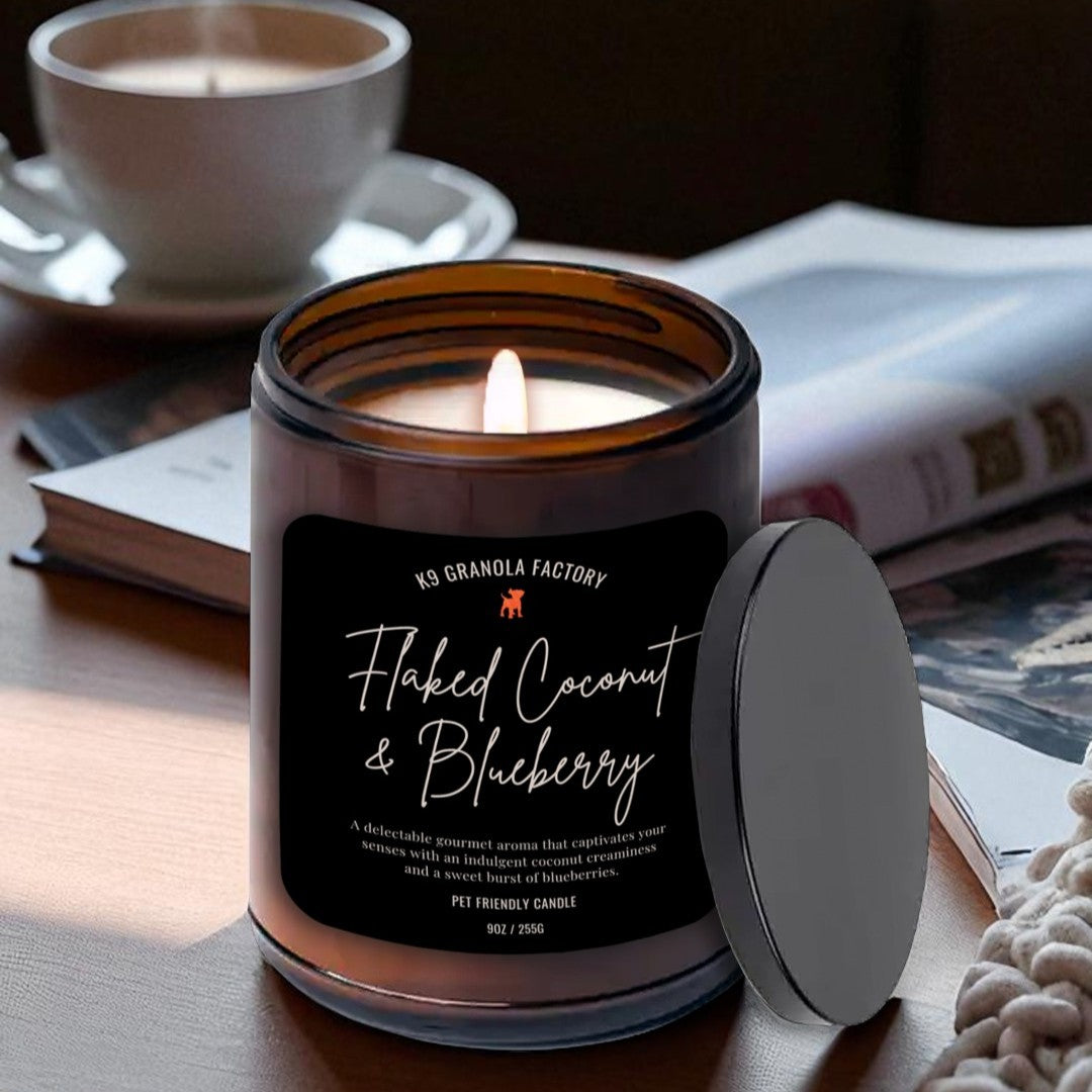 Flaked Coconut & Blueberry – Pet Friendly Candle Made with 100% natural soy wax and a cotton wick, safe for pets and family. Shredded coconut and fresh blueberry scent naturally neutralizes odors. Clean burn, free from toxins, parabens, and phthalates.