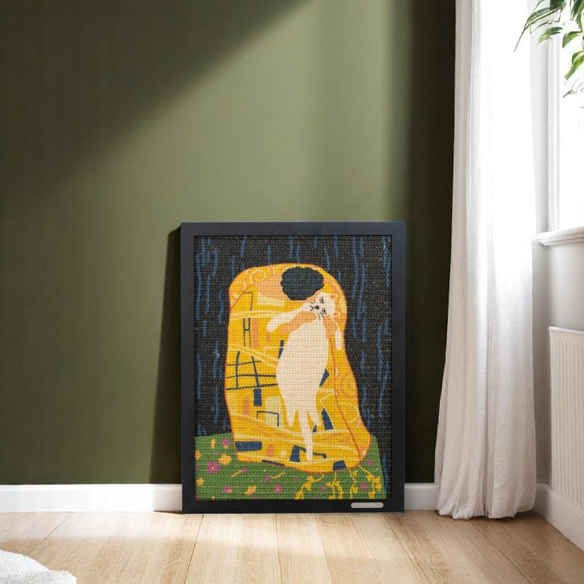 Kiss Me Feed Me - Nala's Pet Furniture Boutique