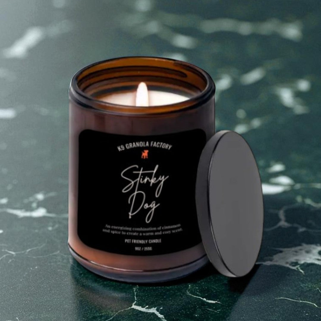 Stinky Dog – Pet Friendly Candle made with 100% natural soy wax and a cotton wick, safe for pets and family. Shredded coconut and fresh blueberry scent naturally neutralizes odors. Clean burn, free from toxins, parabens, and phthalates.