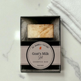Cargar la imagen en la vista de la galería, Stud Goat’s Milk Dog Shampoo Bar — With argan & coconut oils to hydrate and soften skin, soothe dryness, help prevent dandruff, and support a thick, healthy, glossy coat. The bold, clean scent leaves your dog smelling fresh and confident after every bath.
