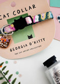 Cargar la imagen en la vista de la galería, Georgia O'Kitty Artist Cat Collar
